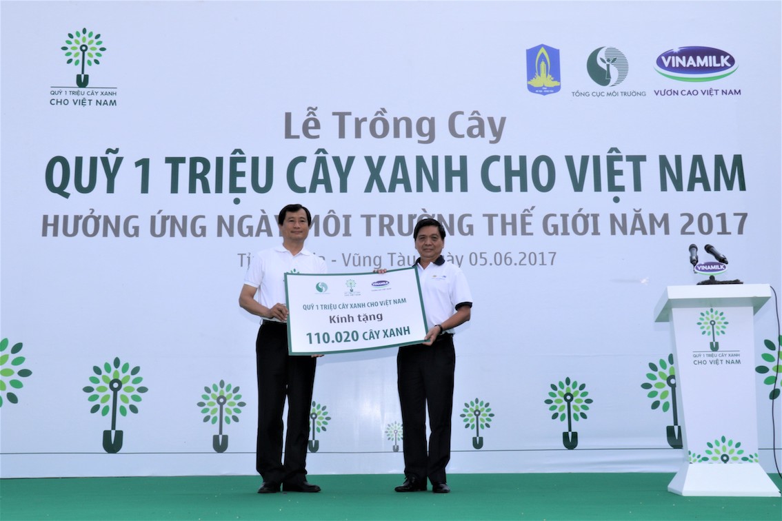 Quỹ[-]1[-]triệu[-]cây[-]xanh[-]dành[-]cho[-]Việt[-]Nam”[-]và[-]Vinamilk[-]trồng[-]110.020[-]cây[-]xanh[-]tại[-]Bà[-]Rịa[-]Vũng[-]Tàu